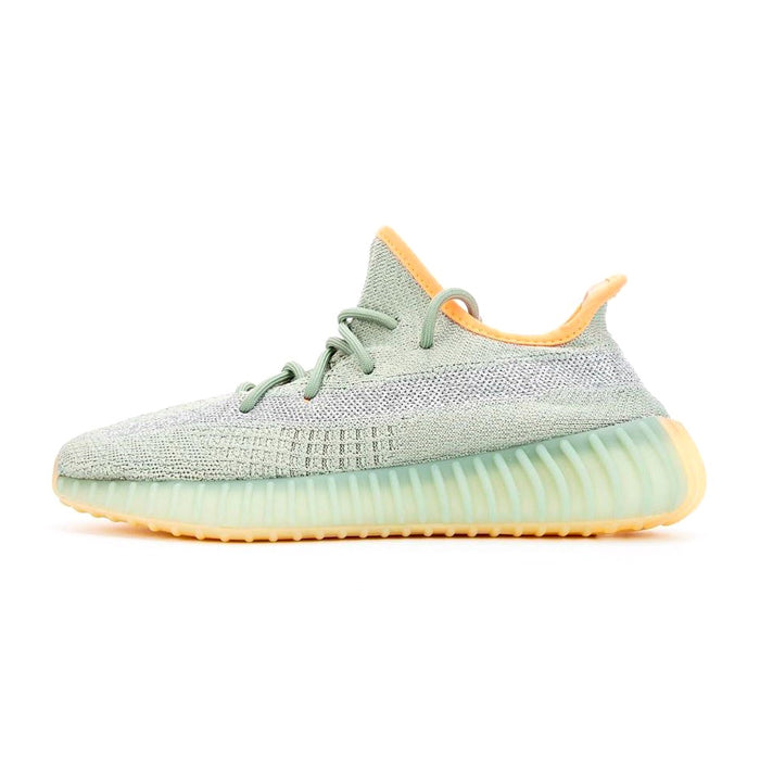 Yeezy Boost 350 V2 Sneaker Plug India